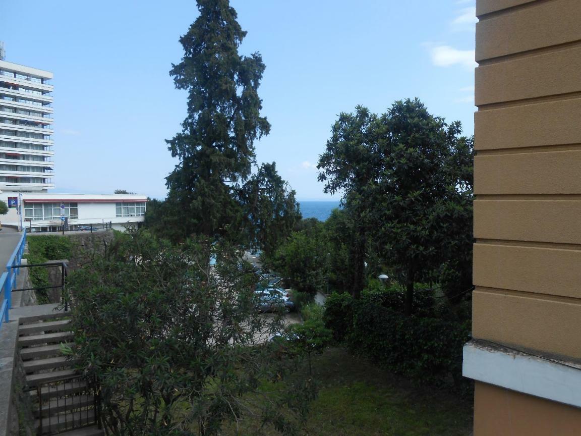 Family Apartment Center 奥帕提亚 外观 照片